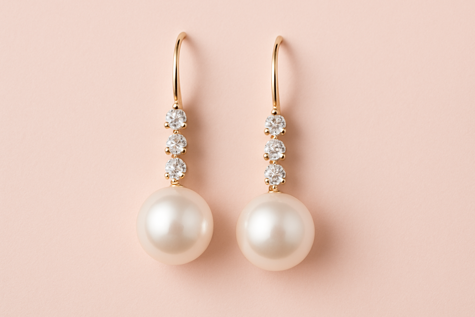 ⁠Earrings